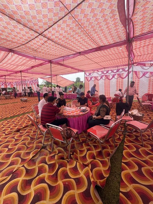 Vantara Heritage Brijghat – Buyers Discussing Plots at Site Event
